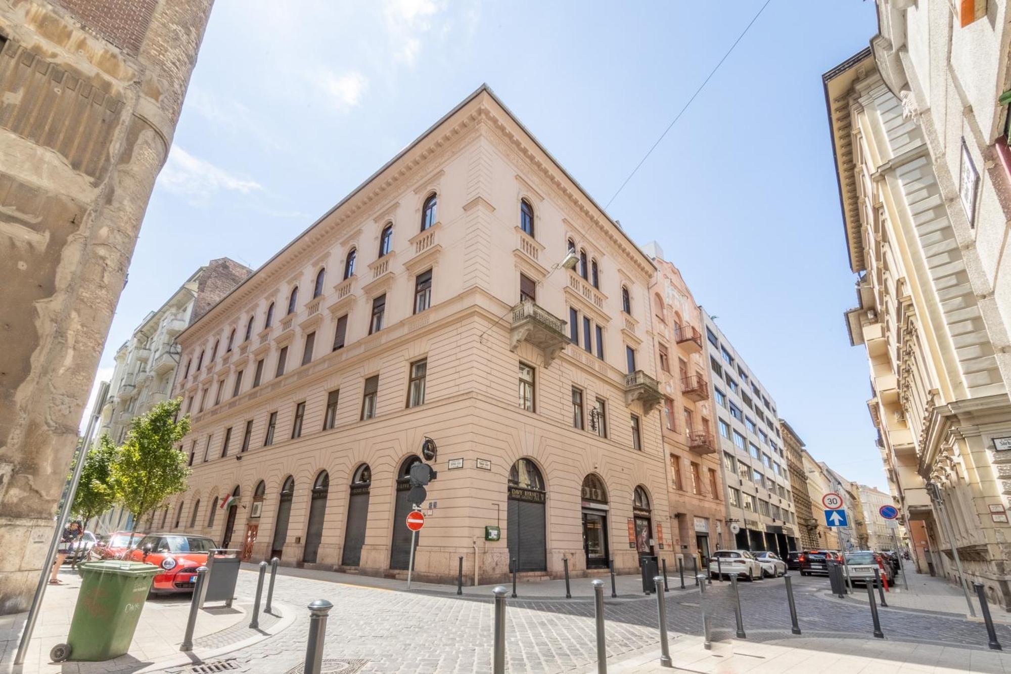 Liana-Luxury And Central Flat — Photos 2